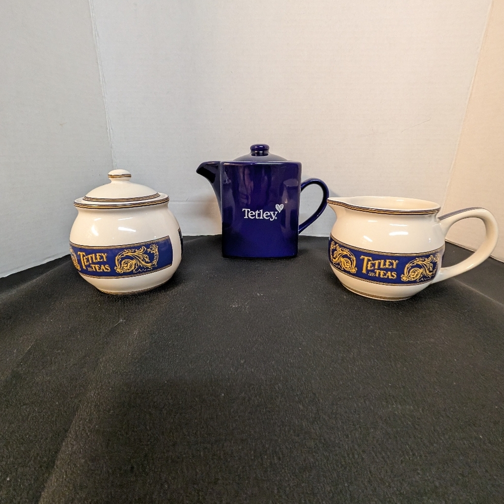 Tetley Teas Teapot with Cream Jug & Sugar bowl Three piece set. Collectible EUC